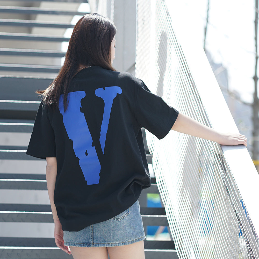 VLONE Large Logo Round Neck Short Sleeve T-shirt 'Black Blue' VLTE17SS004