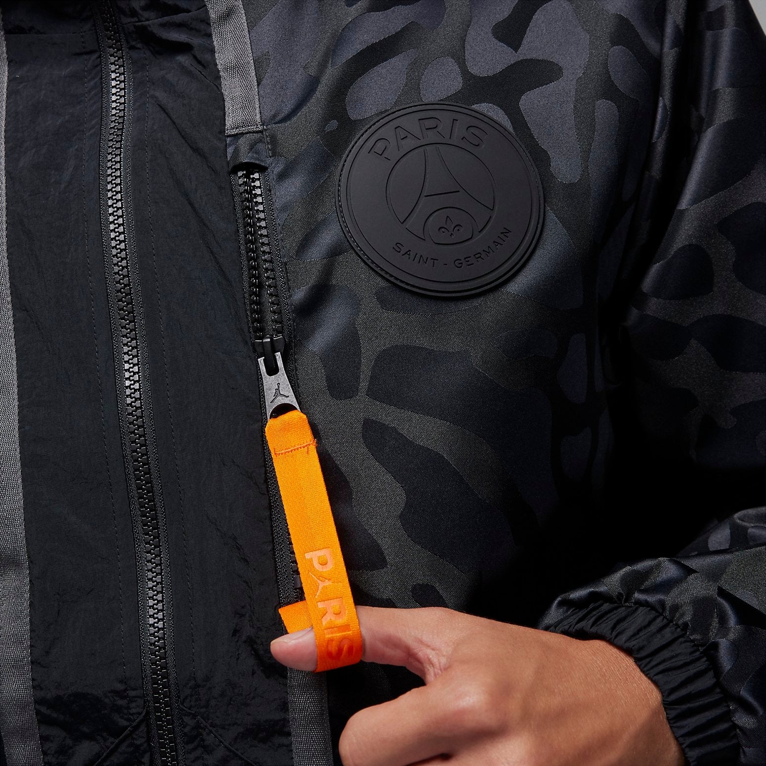 Air Jordan x Paris Saint-Germain Anthem Jacket Asia Sizing 'Black' DZ2908-010