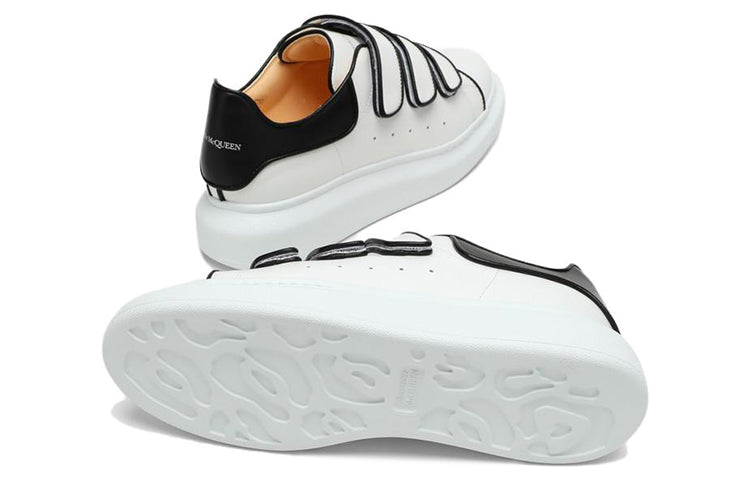 (WMNS) Alexander McQueen Oversize Sole Sneakers 'White Black' 721410WHJE59061