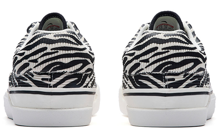 (WMNS) ANTA MD Skate Shoes 'Black White' 122238013-3