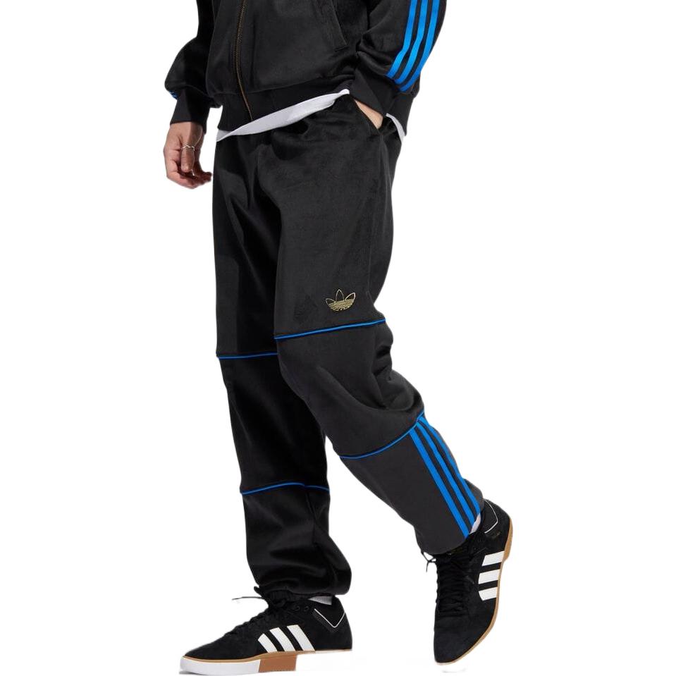 adidas originals Logo HN1843