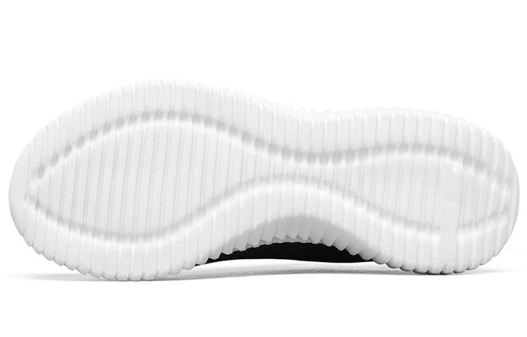 (WMNS) Skechers Social Muse Low Black/White 8730031-BKW