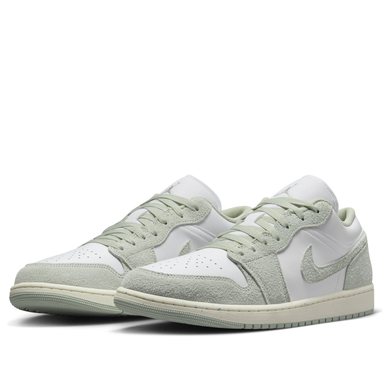 Air Jordan 1 Low SE 'White Seafoam' FN5214-131