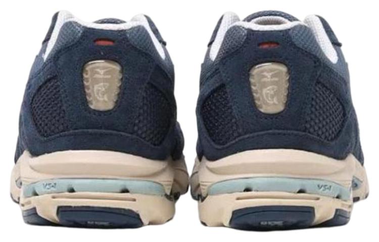 Mizuno Wave Drive 10 D1GA226501