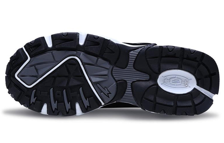 Skechers Stamina VNTGRunning Shoes Black/White 999688-BKW