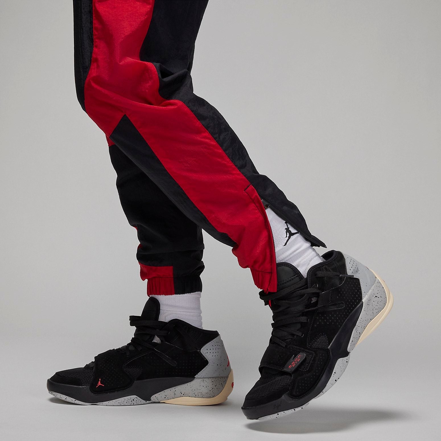 Air Jordan Sport Jam Pants Asia Sizing 'Black Red' DX9374-013