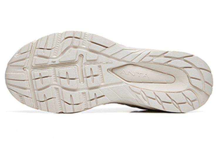 (WMNS) ANTA AT953 Vintage Training Shoes 'Cream White' 922245595-4
