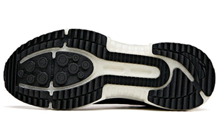 (WMNS) ANTA Running Series Sneakers Trail 'Black Grey White' 122045520-2