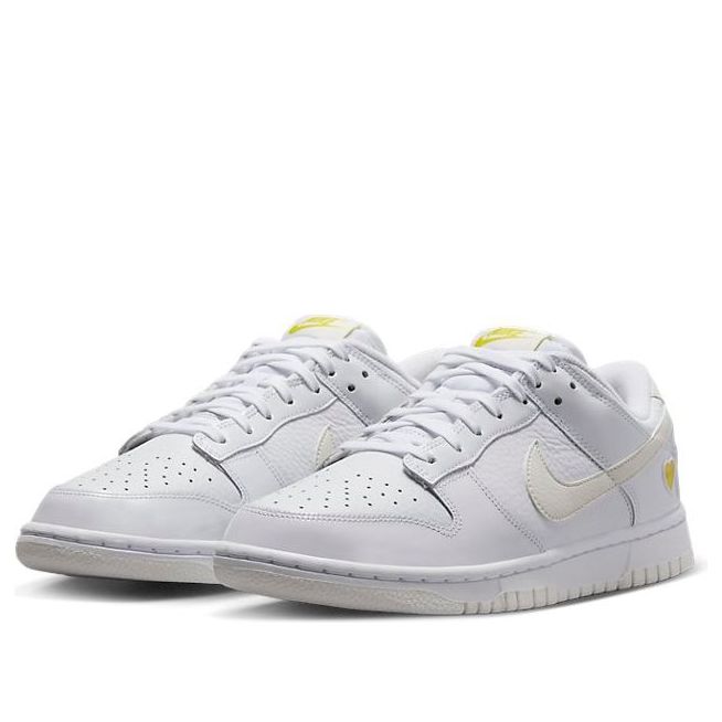 (WMNS) Nike Dunk Low 'Valentine's Day - Yellow Heart' FD0803-100