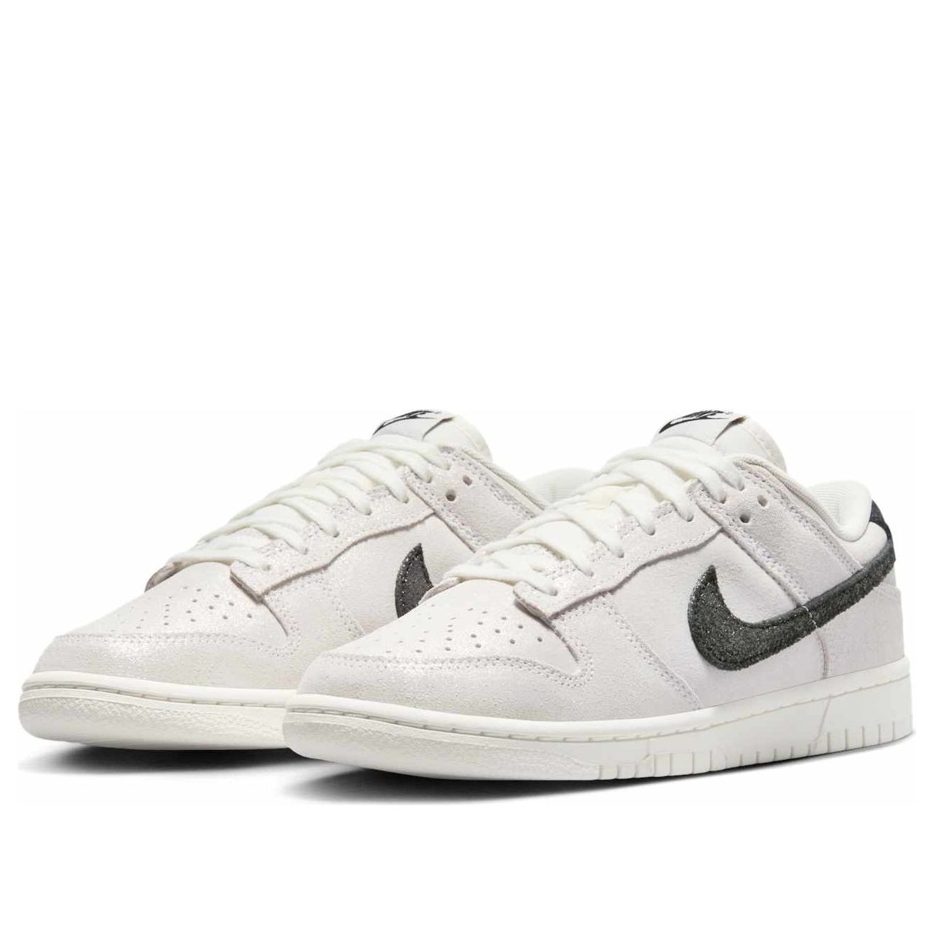(WMNS) Nike Dunk Low SE 'White Black Team Red' HQ3502-100