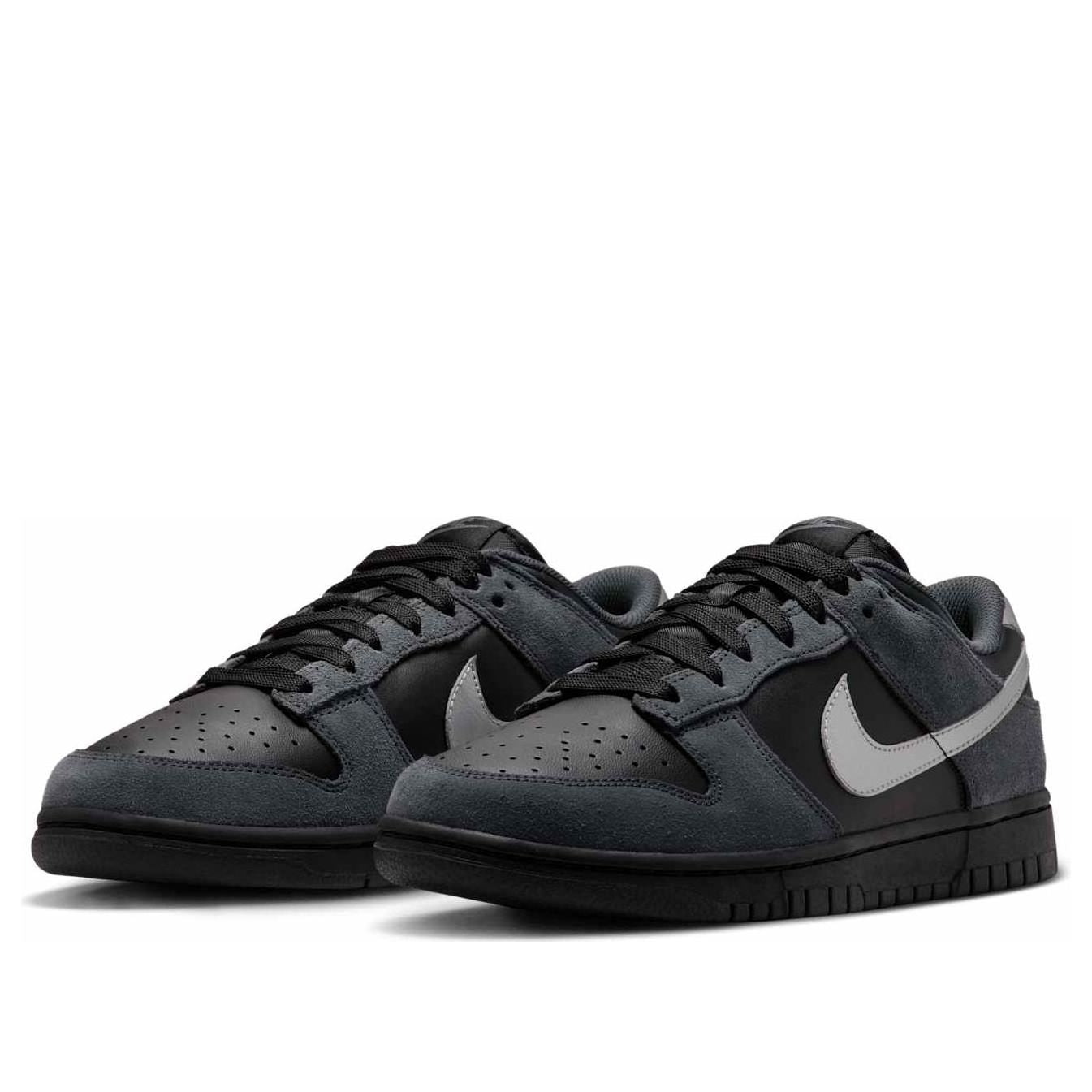Nike Dunk Low 'Black Metallic Silver' II7636-001