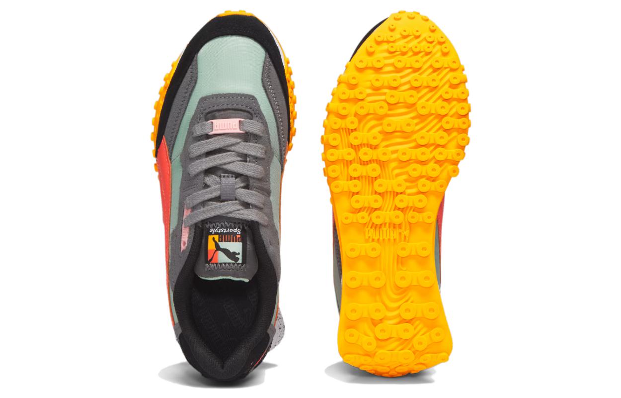 (WMNS) PUMA Blacktop Rider 'Brand Love' 395152-01