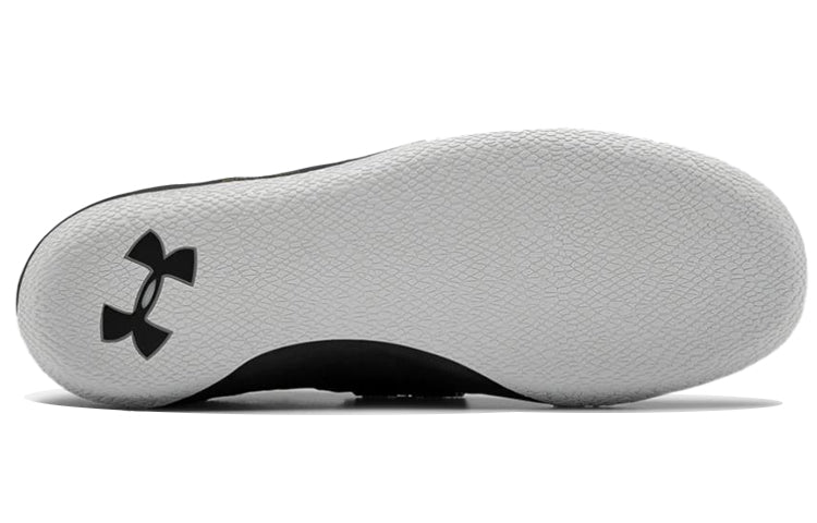 Under Armour Centric Grip 'Black Gold' 3021862-003