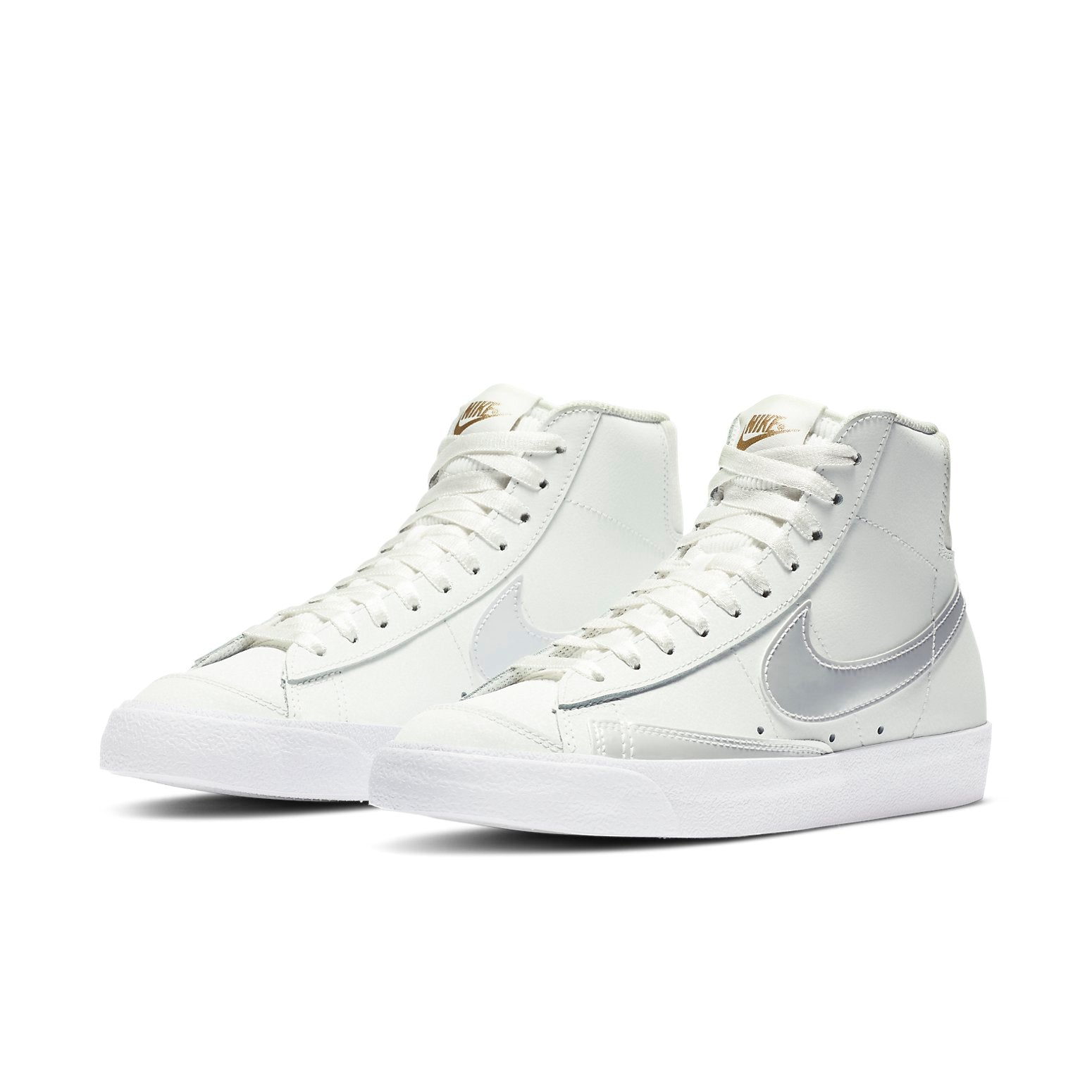 (WMNS) Nike Blazer Mid '77 'Summit White' DD6610-100