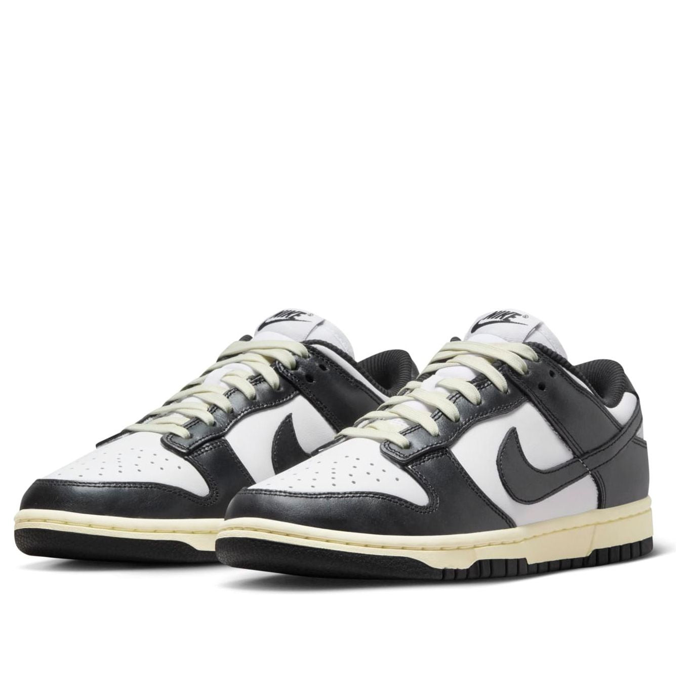 (WMNS) Nike Dunk Low 'Vintage Panda' FQ8899-100