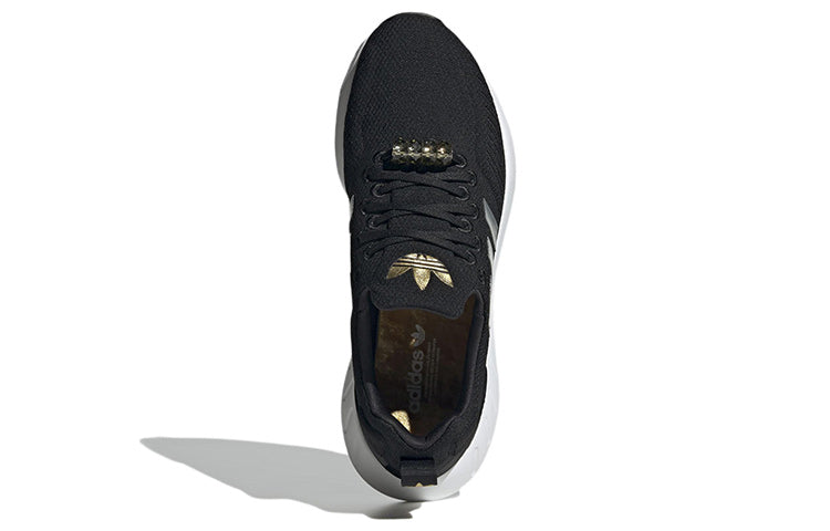 (WMNS) adidas Swift Run 22 'Black Gold White' GY9575