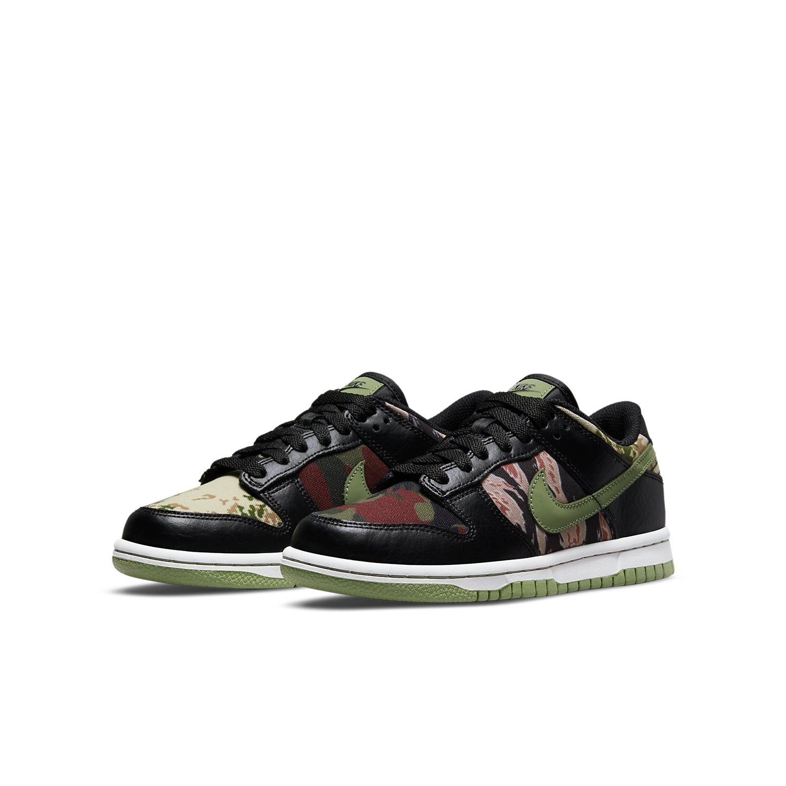 (GS) Nike Dunk Low SE 'Black Multi-Camo' DB1909-001