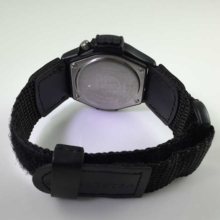 Men's CASIO forester Series Retro Fashion Stylish Classic Pointers Series Waterproof Quartz Watch Mens Black Analog FT500WC-1BV