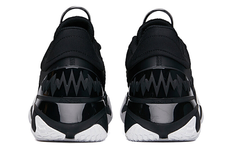 ANTA Reverse Blade 'Black White' 112121616S-2