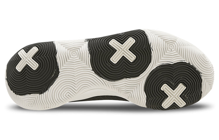 Under Armour Spawn 3 'Black White' 3025911-003