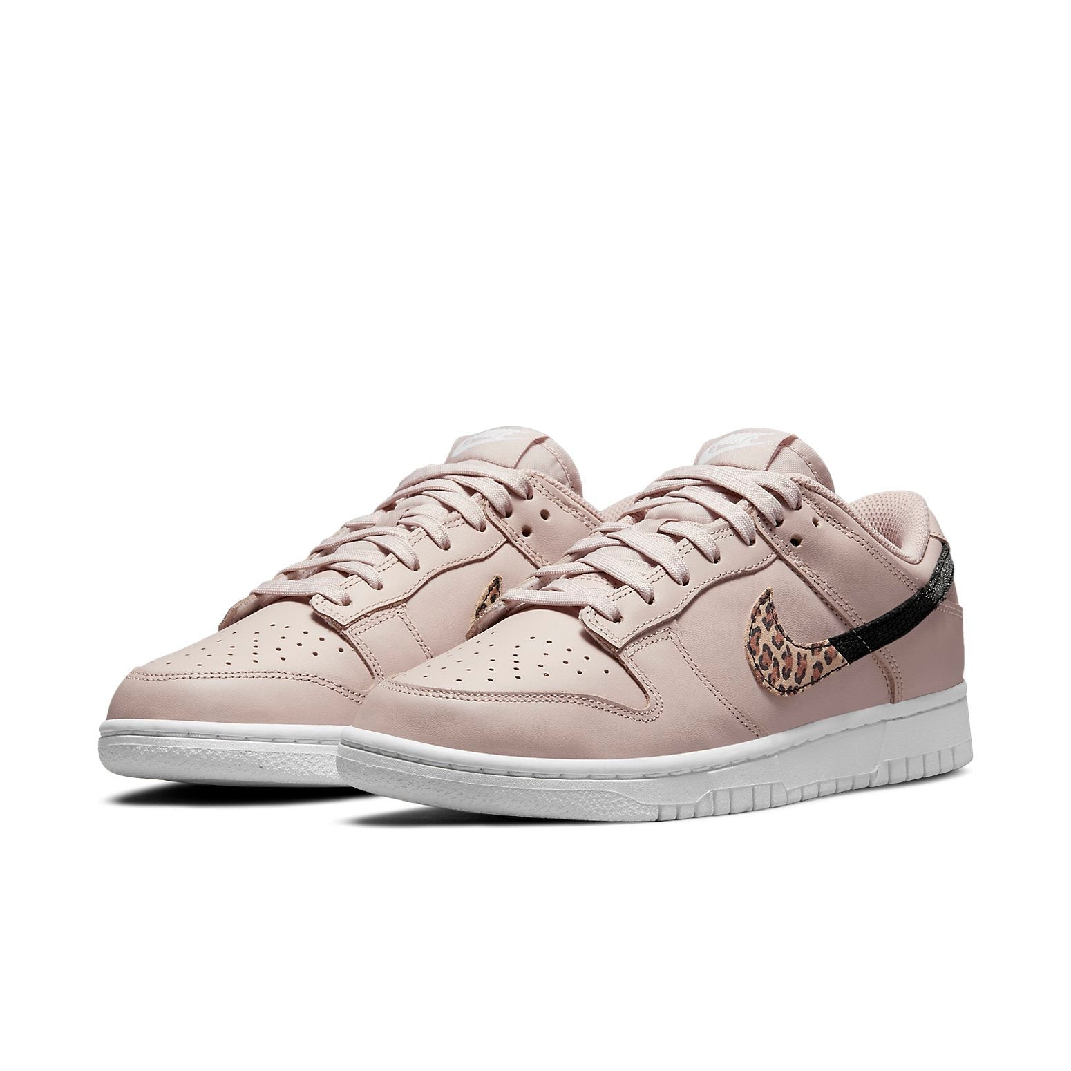 (WMNS) Nike Dunk Low SE 'Primal Pink' DD7099-200