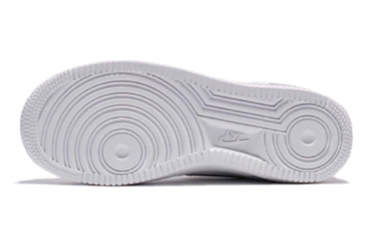 (GS) Nike Air Force 1 LV8 'White Black' 820438-108