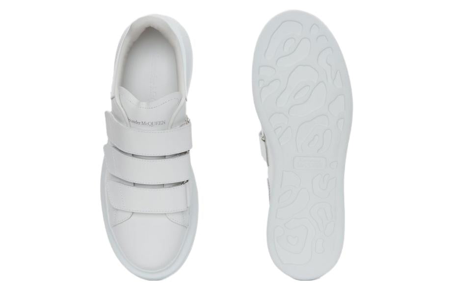 (WMNS) Alexander McQueen Oversized Sneaker 'White Iridescent' 708074WHXM29035