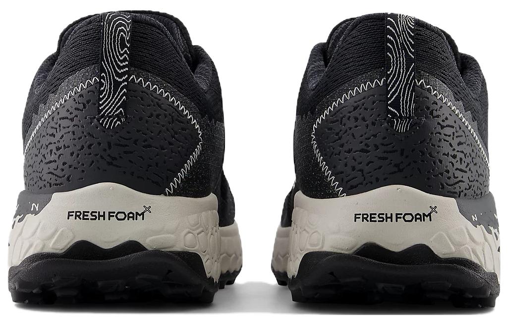 New Balance Fresh Foam X Hierro v7 'Black Reflection' MTHIER7V