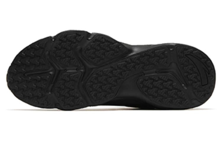 (WMNS) ANTA Walker Mid 'Black Grey' 122248984-1