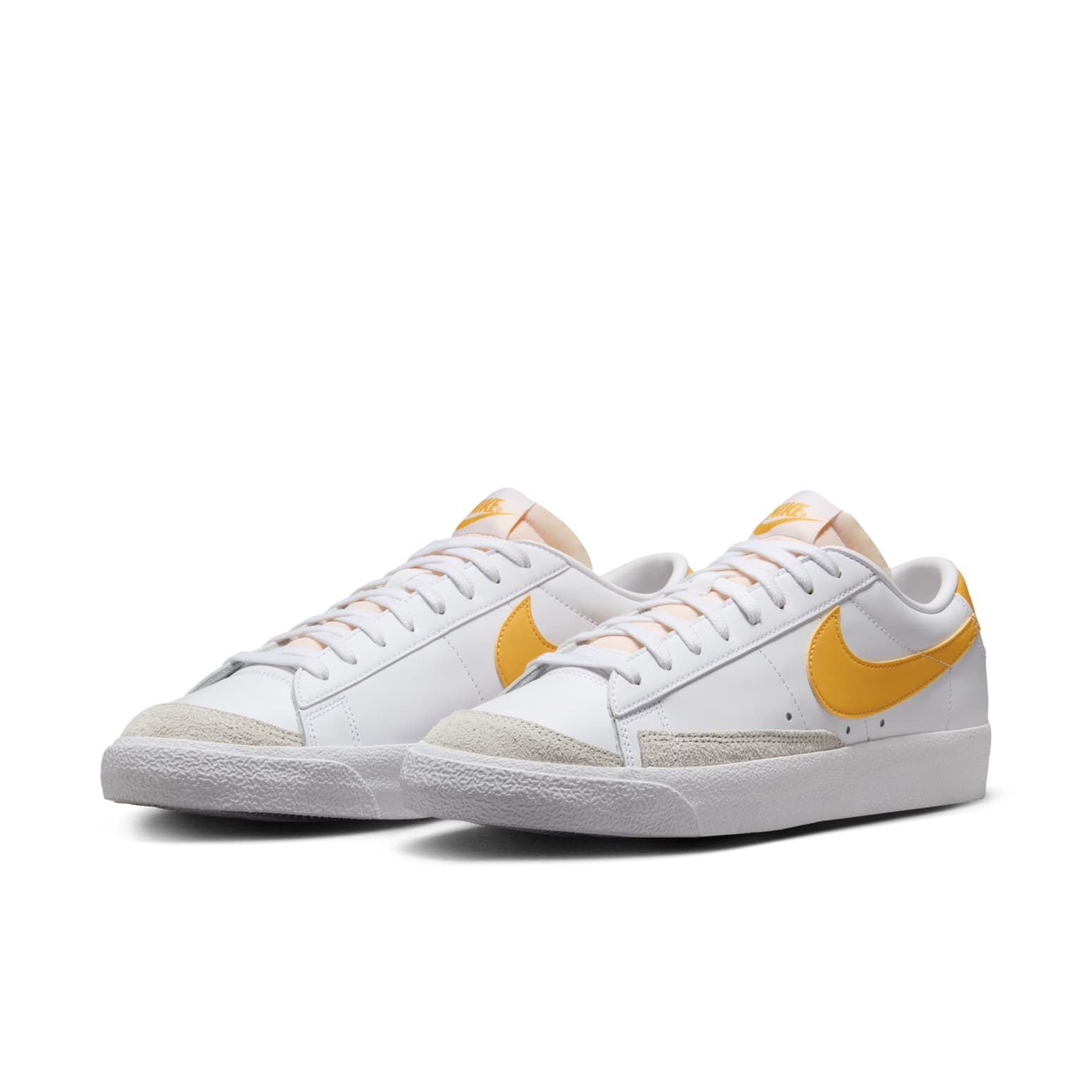 Nike Blazer Low '77 Vintage 'White University Gold' DA6364-112