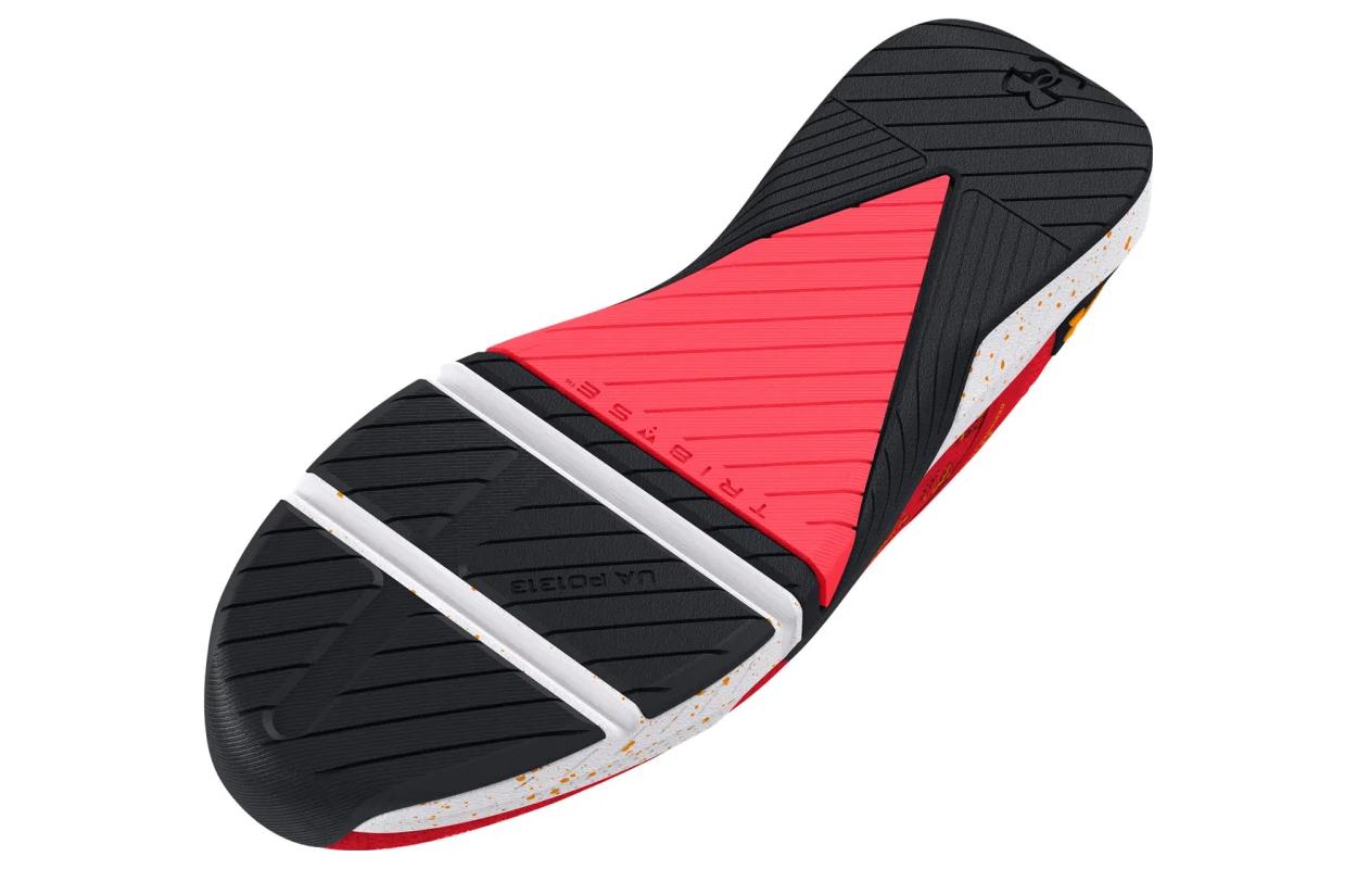 (WMNS) Under Armour TriBase Reign 5 Sneakers 'Red Black' 3026022-601