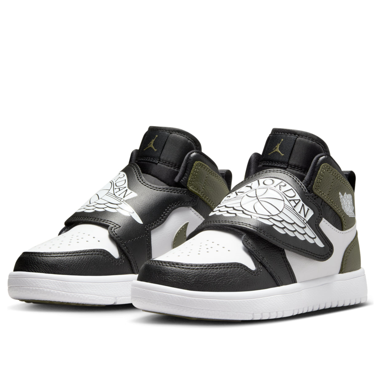(PS) Air Jordan Sky Jordan 1 'Black White Medium Olive' BQ7197-092