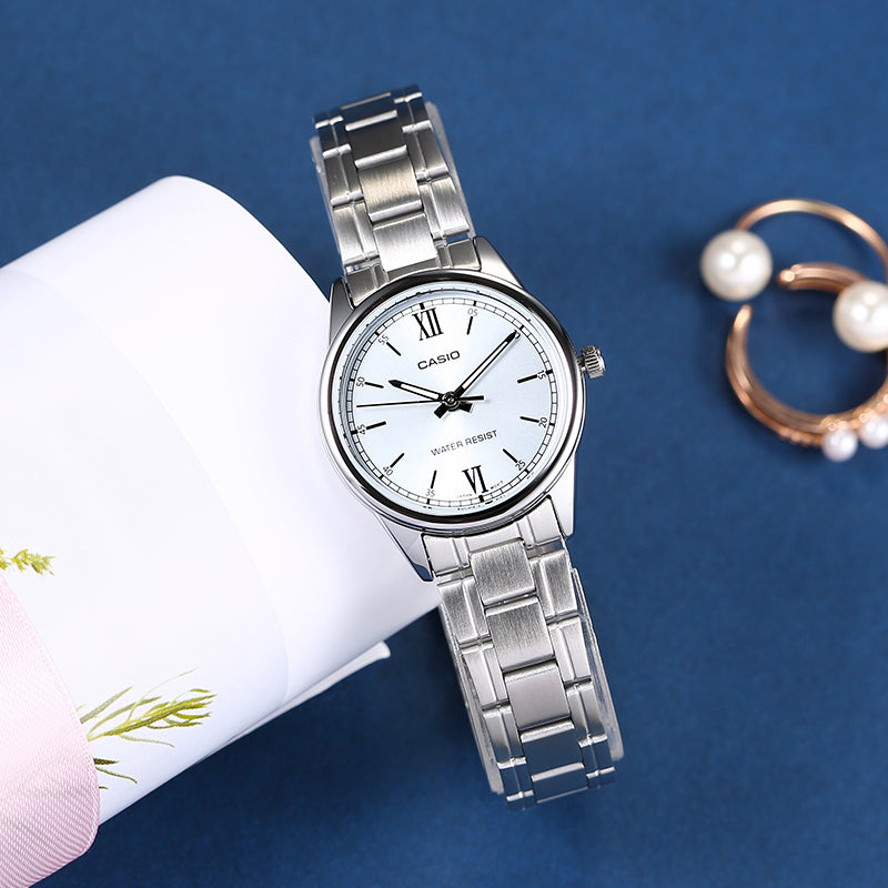 CASIO Quartz Waterproof Silver Analog LTP-V005D-2B3