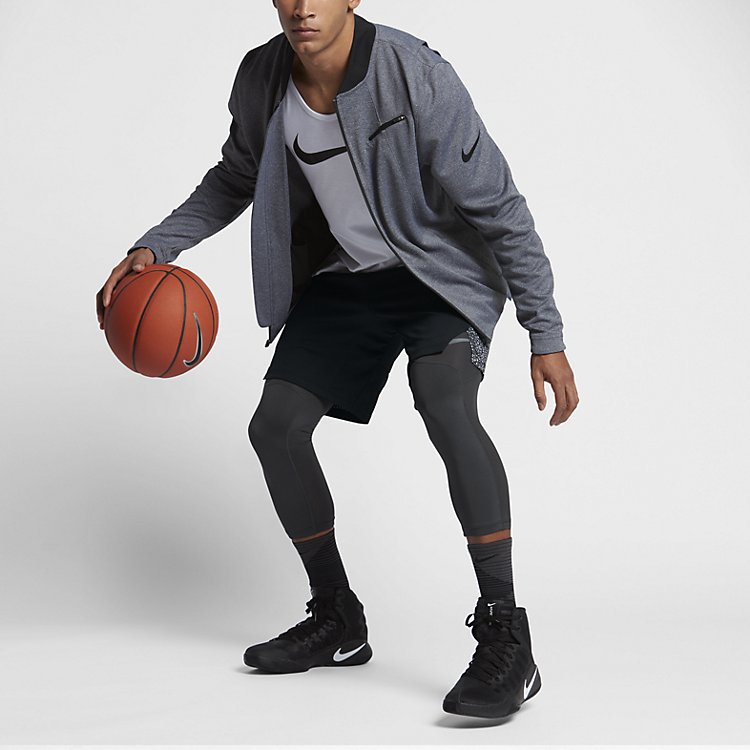 Apparel Shorts Men Nike Blacktop Short 831392-010