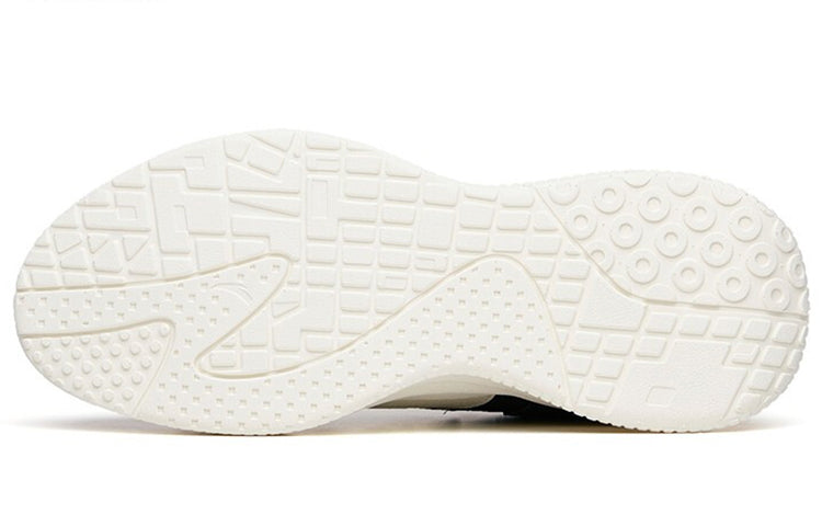 ANTA Running Series Sneakers 'White Black Grey' 112138812-2