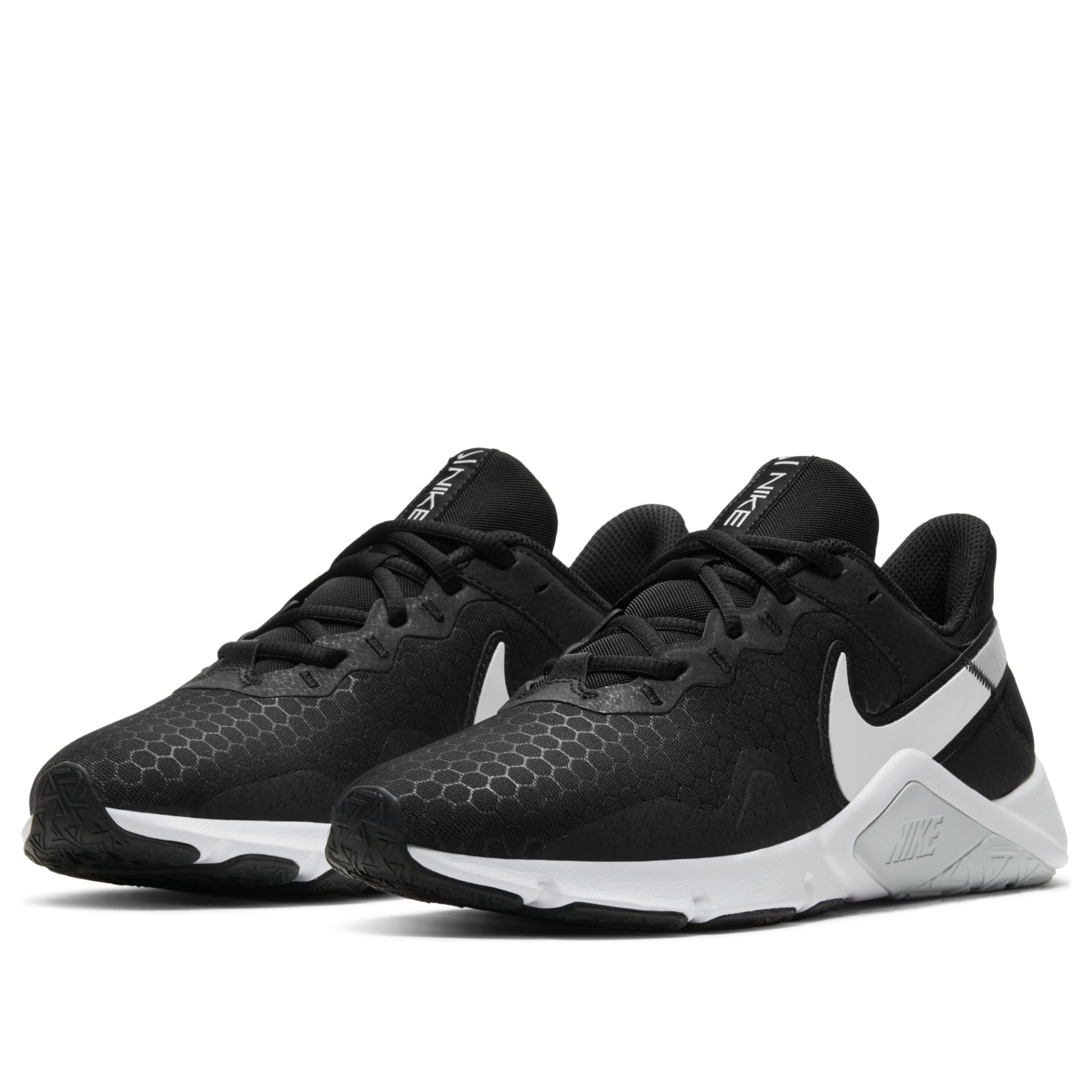 (WMNS) Nike Legend Essential 2 'Black White' CQ9545-001