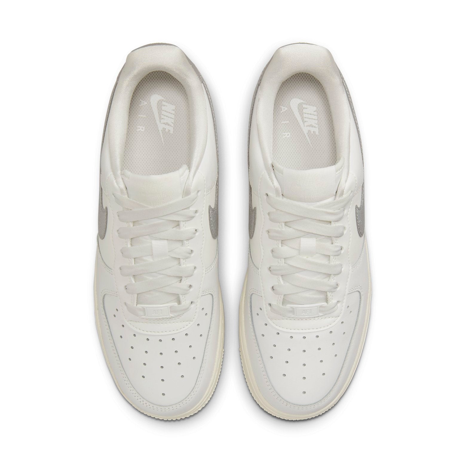 (WMNS) Nike Air Force 1 '07 Essential 'Silver Swoosh' DQ7569-100