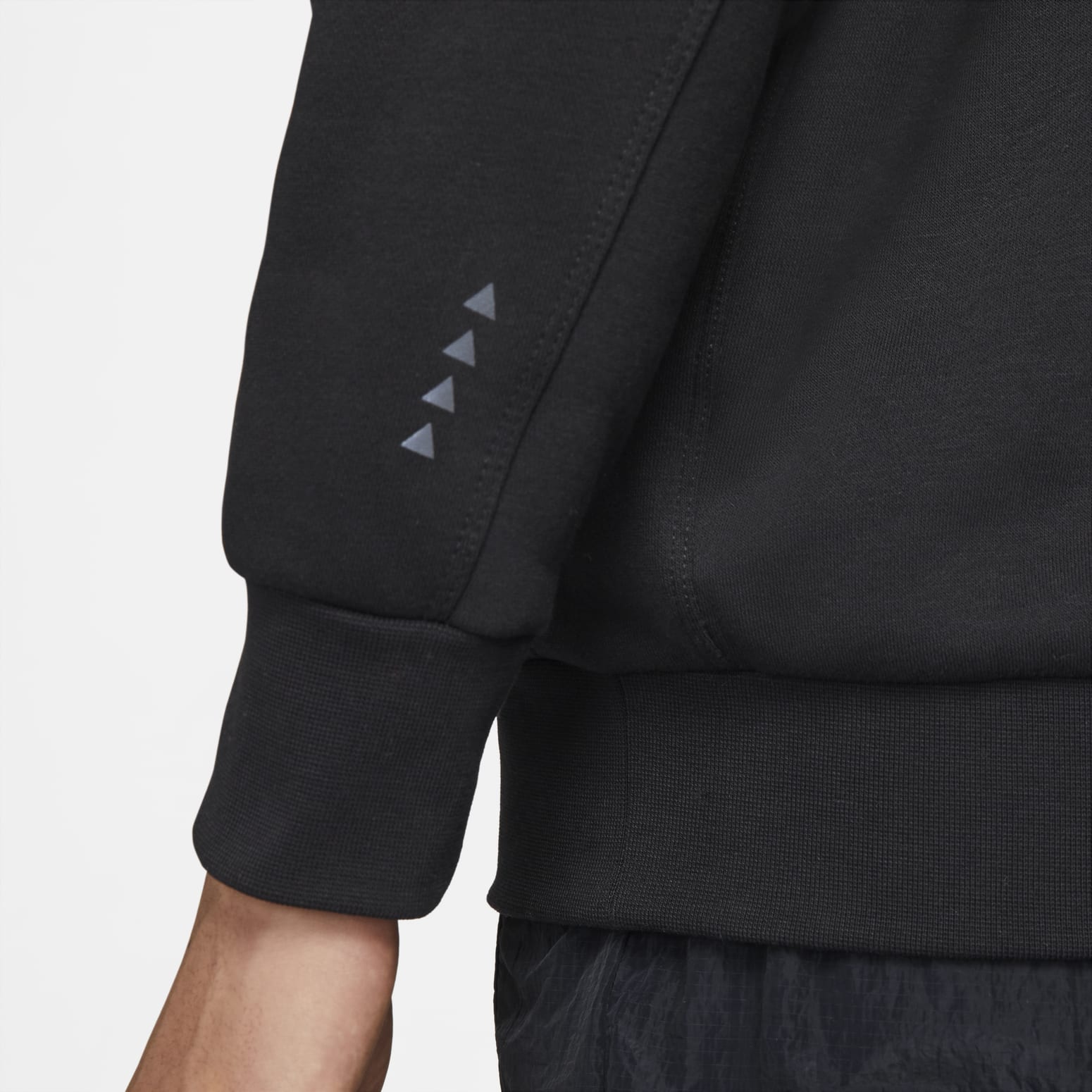 Nike Air Men's Brushed Back Fleece Crew Logo DM5208-010