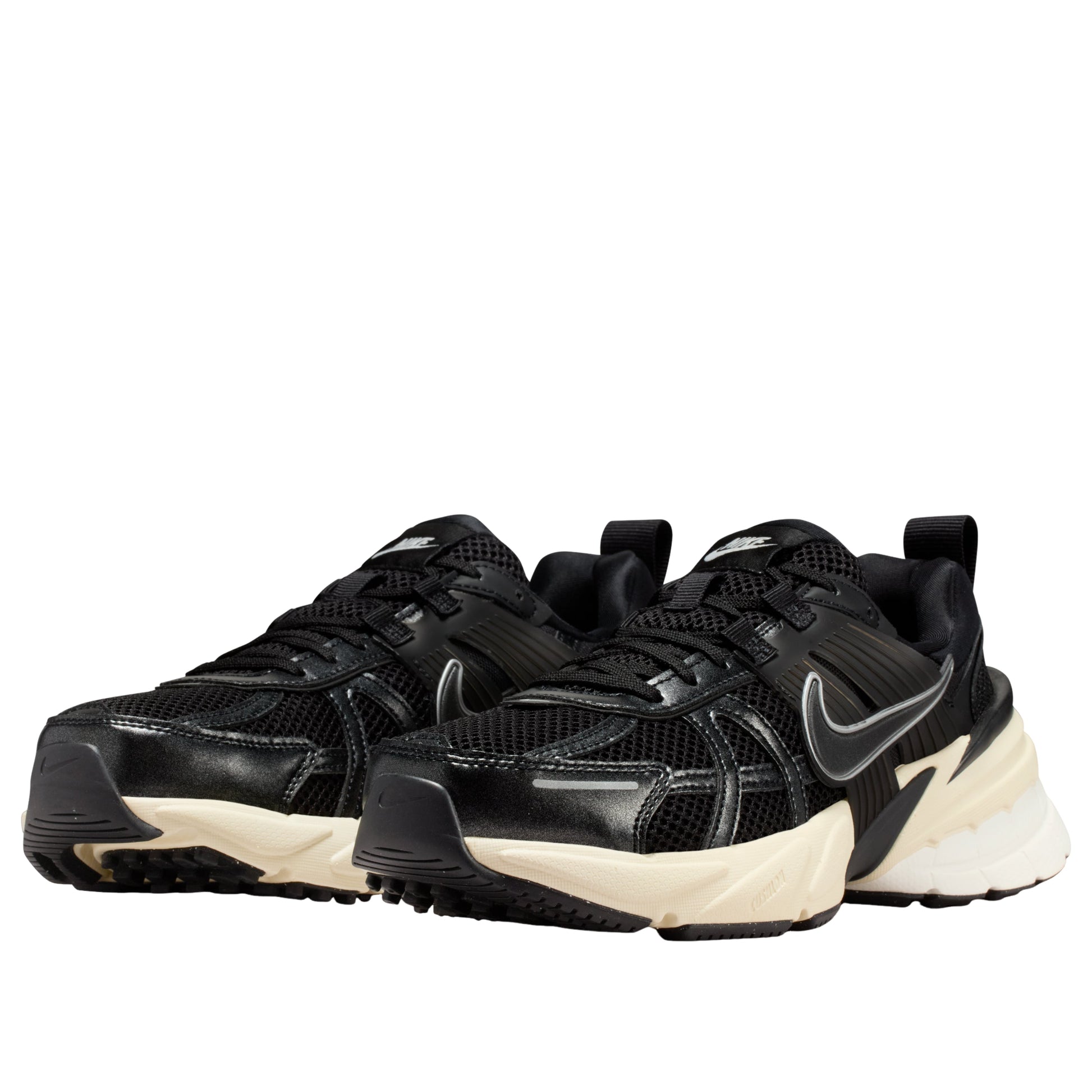(WMNS) Nike V2K Run 'Black Metallic Silver' FD0736-012
