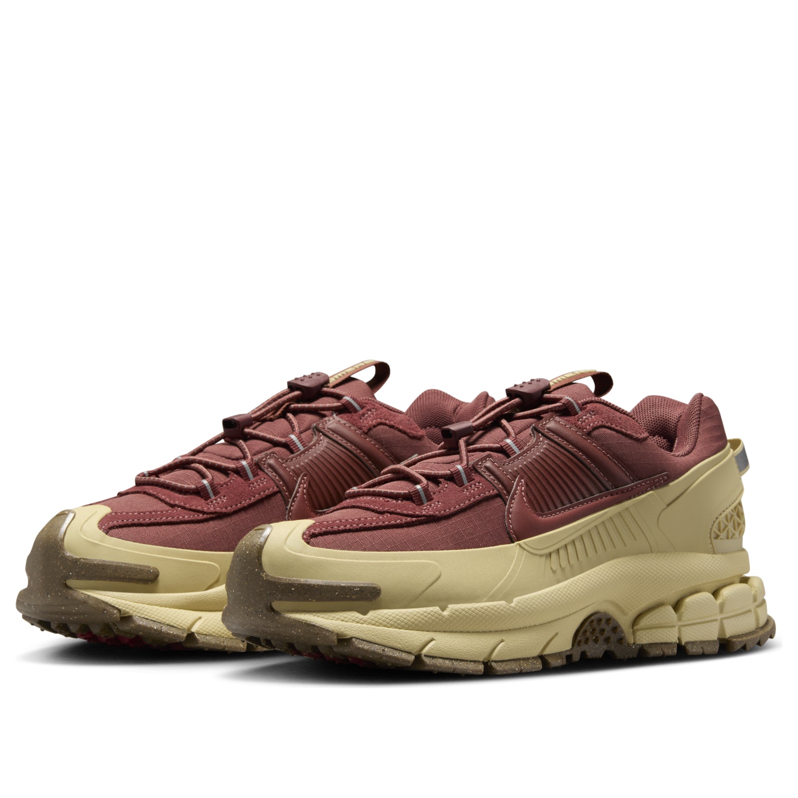 (WMNS) Nike Air Zoom Vomero Roam 'Team Red Gold' HQ2181-700