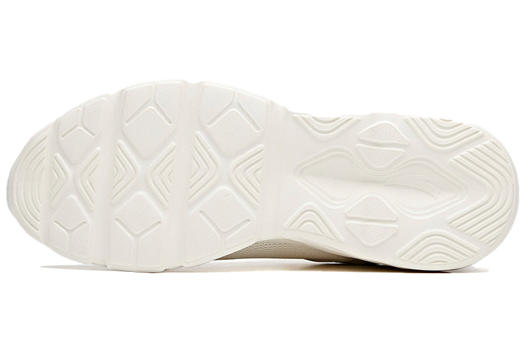 (WMNS) ANTA Running Series Sneakers 'White' 122015570-4