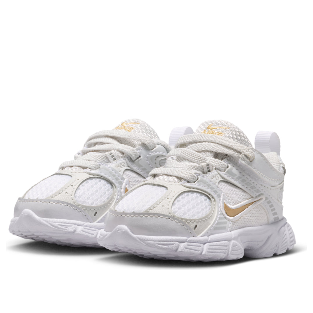 (TD) Nike V5 RNR 'White Metallic Silver Photon Dust' HQ6413-104