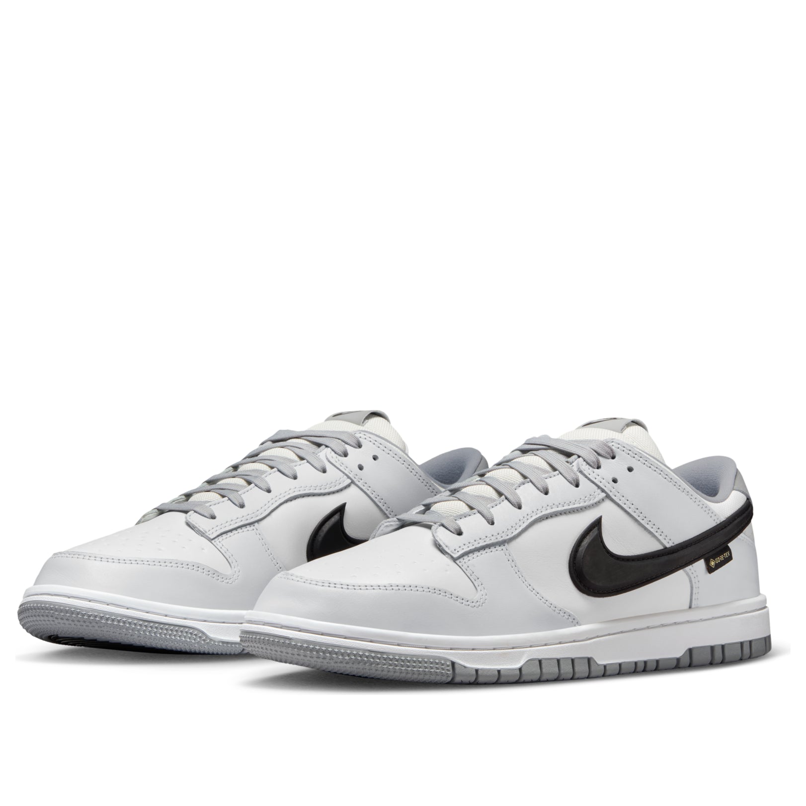 Nike Dunk Low Gore-Tex 'White Black' HQ2053-100