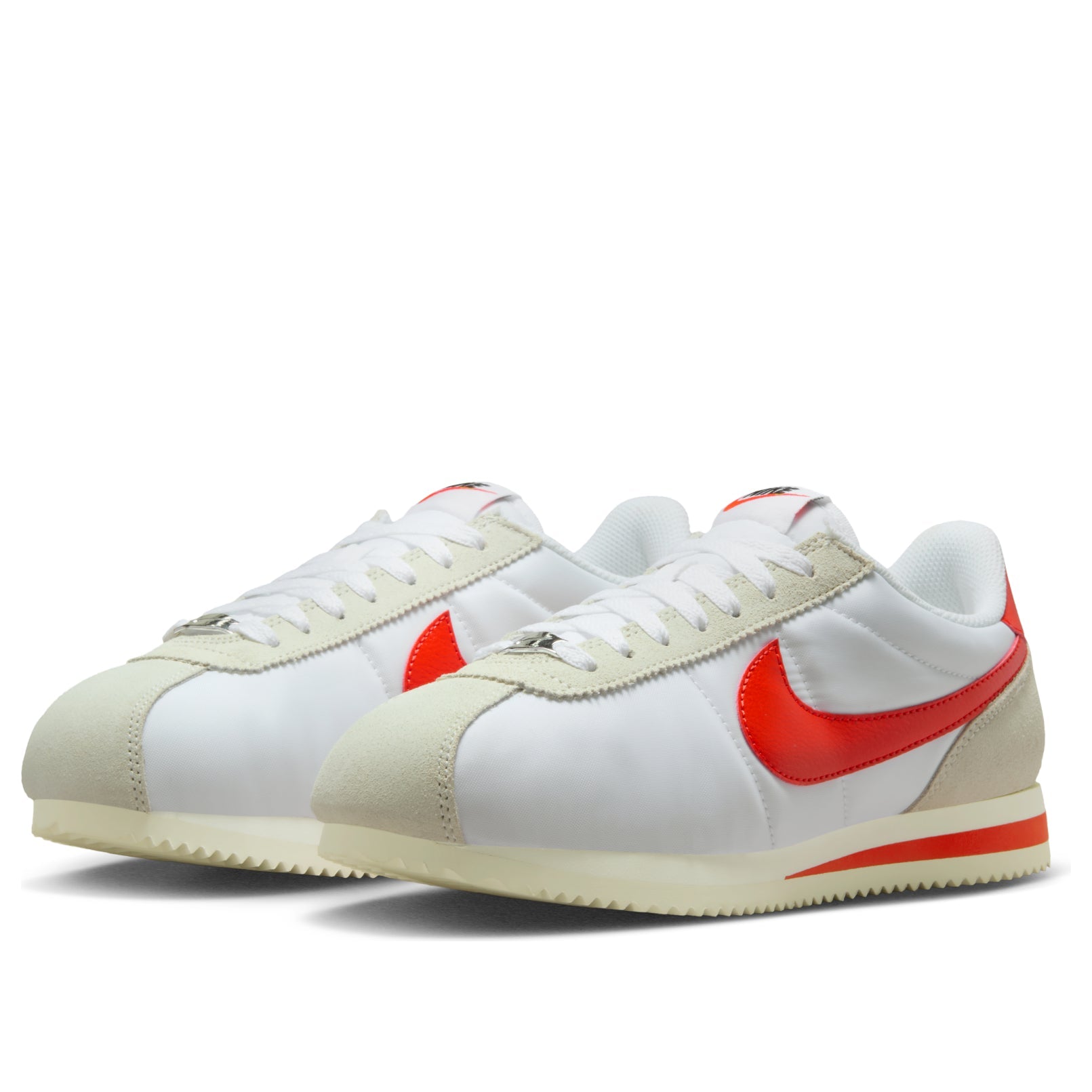 (WMNS) Nike Cortez Textile 'White Picante Red Sail' DZ2795-104