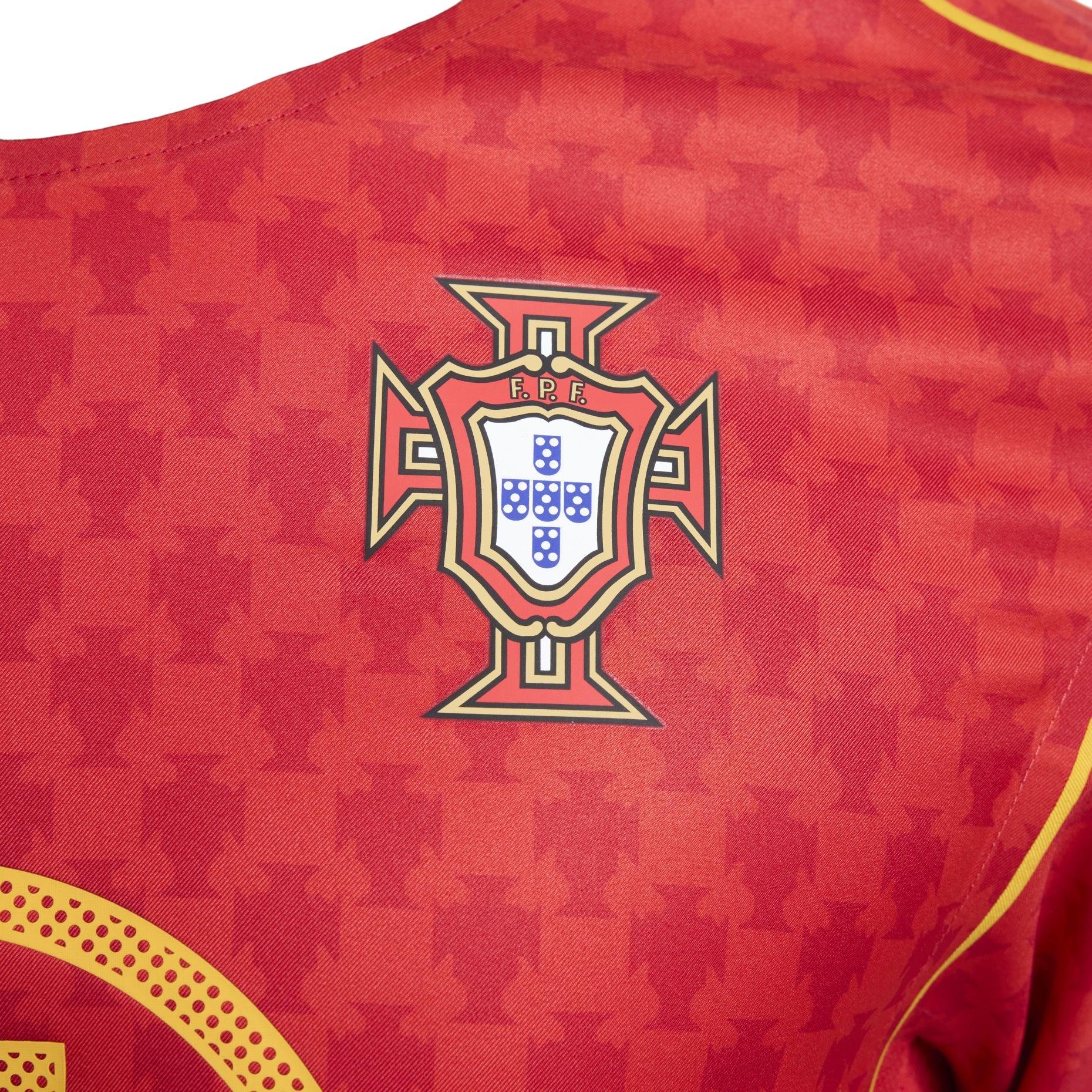 Nike Portugal 2004 Reissue Replica Jersey 'Luis Figo' HV9708-614