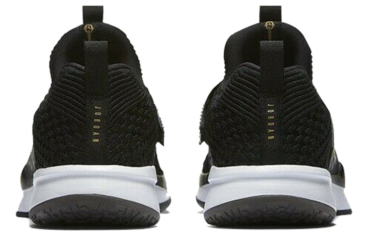 Air Jordan Trainer 2 Flyknit 'Black Metallic Gold' 921210-021
