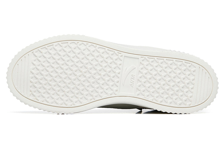 (WMNS) ANTASkateboarding Series Sneakers 'White Grey' 922248015-3
