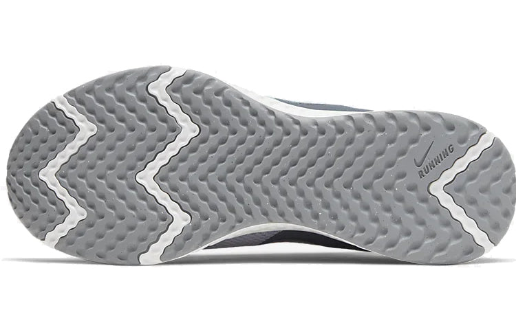 (WMNS) Nike Revolution 5 Wide 'Wolf Grey' BQ6715-001