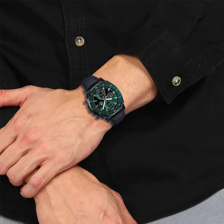 CASIO Waterproof EDIFICE Mens BlackGreen Analog EFV-600CL-3