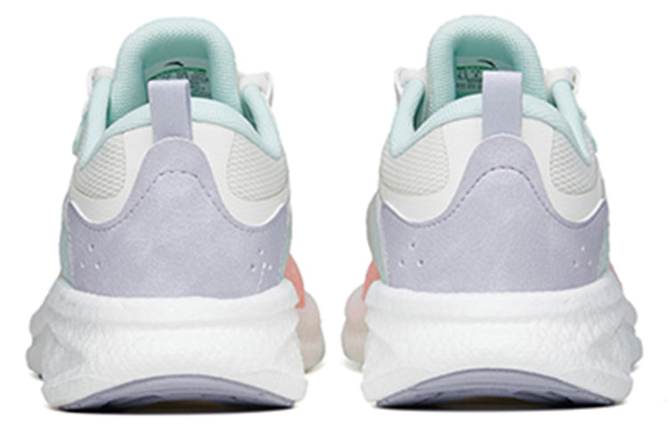 (WMNS) ANTA Running Series Sneakers 'White Orange Blue' 122215552-3